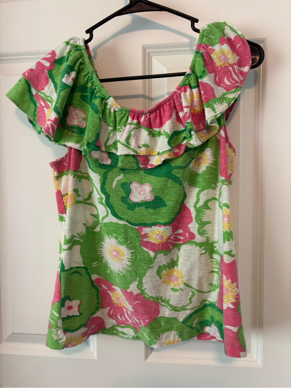 Lilly Pulitzer Wynne Ruffle Neck Tank Top Green Pink White Floral Size M - GUC